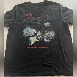Fender Black and Red Graphic Tee XL
